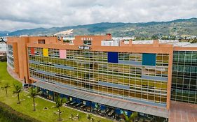 Pop Art Hotel Tocancipá y Centro de Convenciones